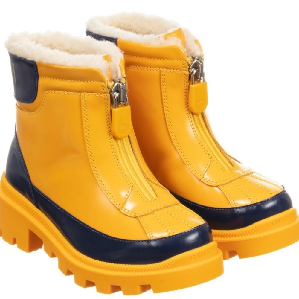 Size 27 Gucci boots toddler